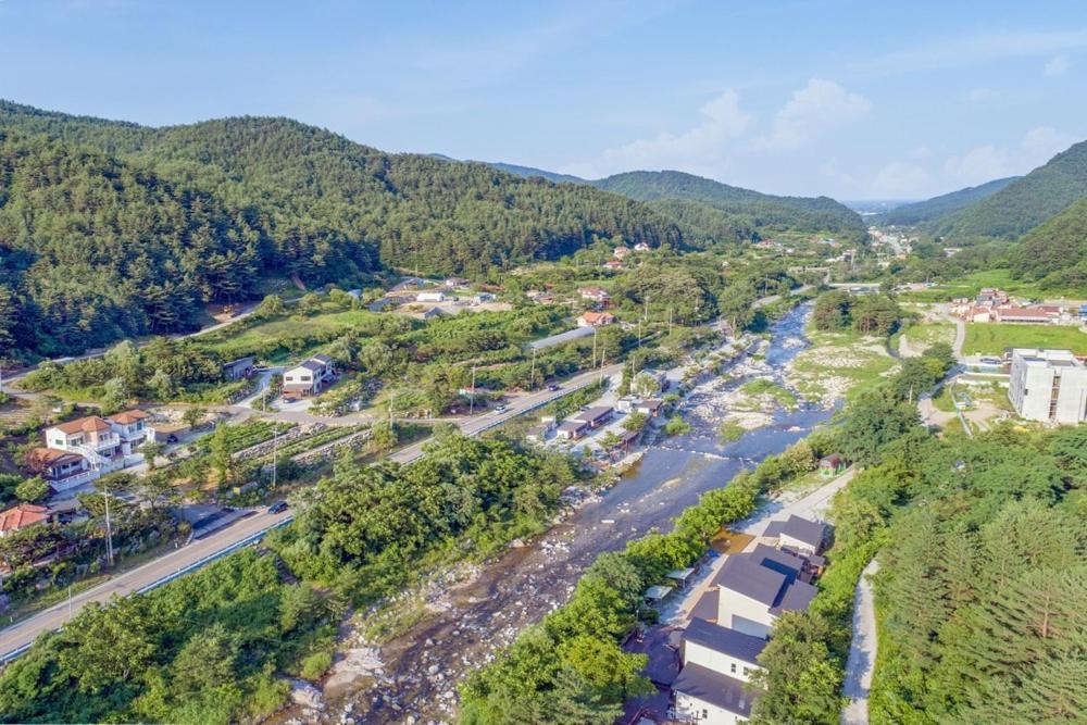 Gangneung Chunja Yeoinsook Hotel Luaran gambar